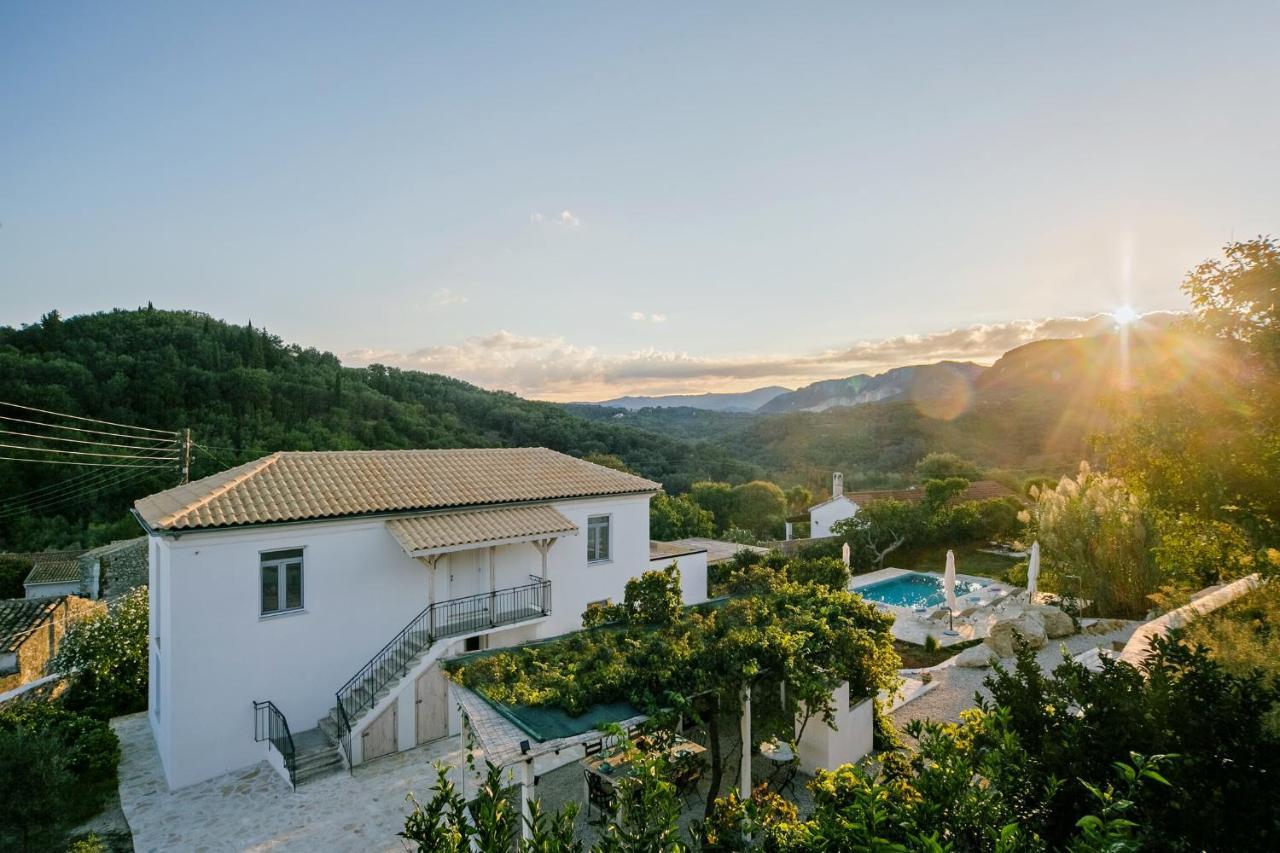 Villa Manto Retreat In Nature